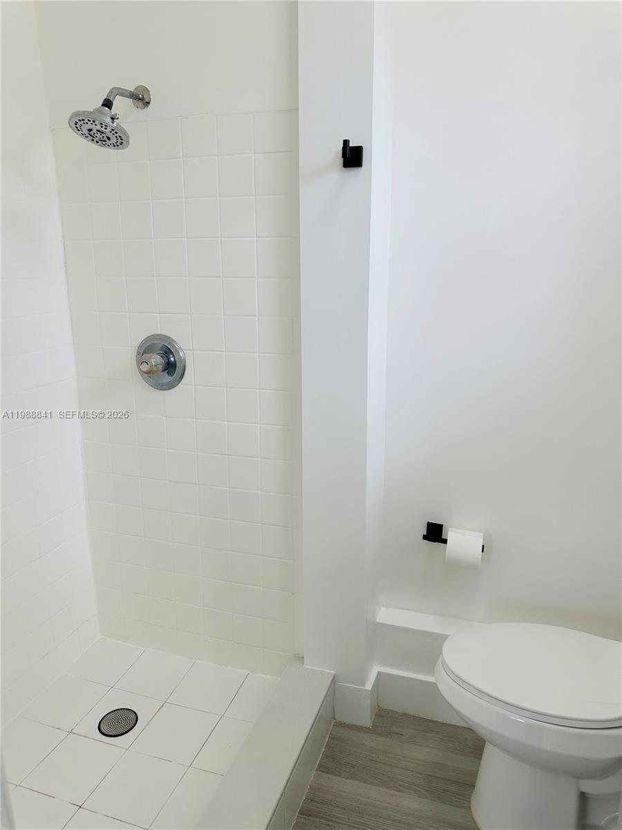 2765 Northwest 55th Street, Unit 2 Miami, FL 33142 - Photo 8 of 22