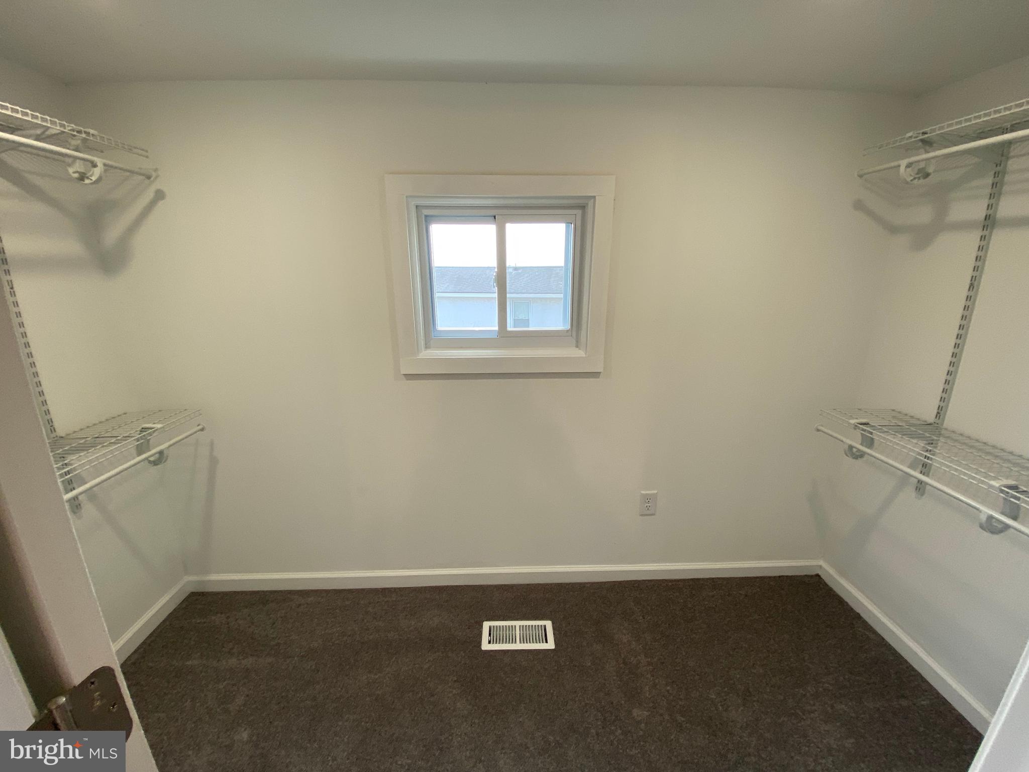 6908 German Hill Road Baltimore, MD 21222 - Photo 16 of 30