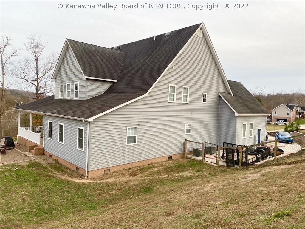 200 Oak Ridge Lane Huntington, WV 25704 - Photo 4 of 44 Gallery Image 4