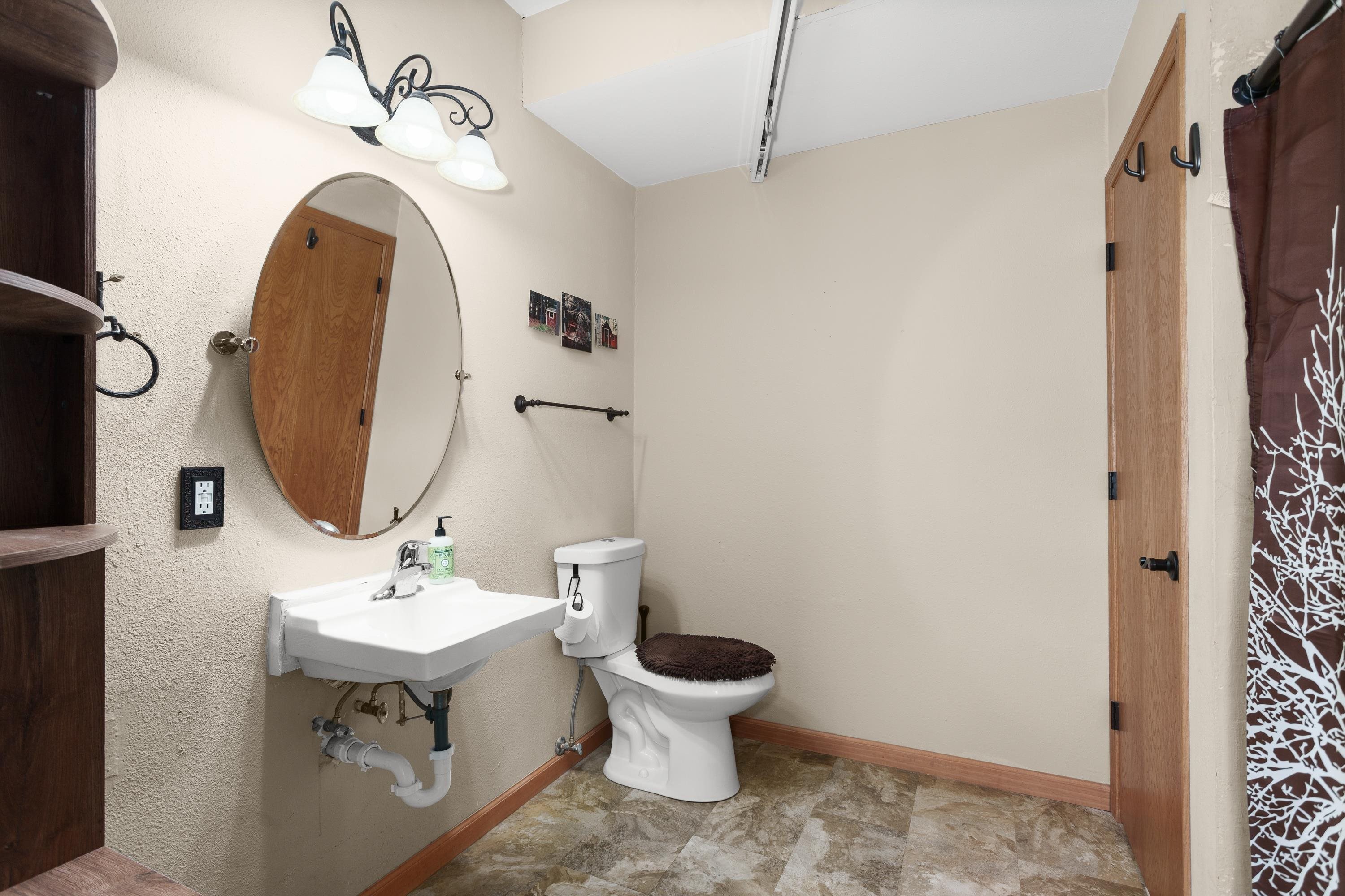 8317 Mansion Hill Avenue, Unit 1 Madison, WI 53719 - Photo 20 of 27