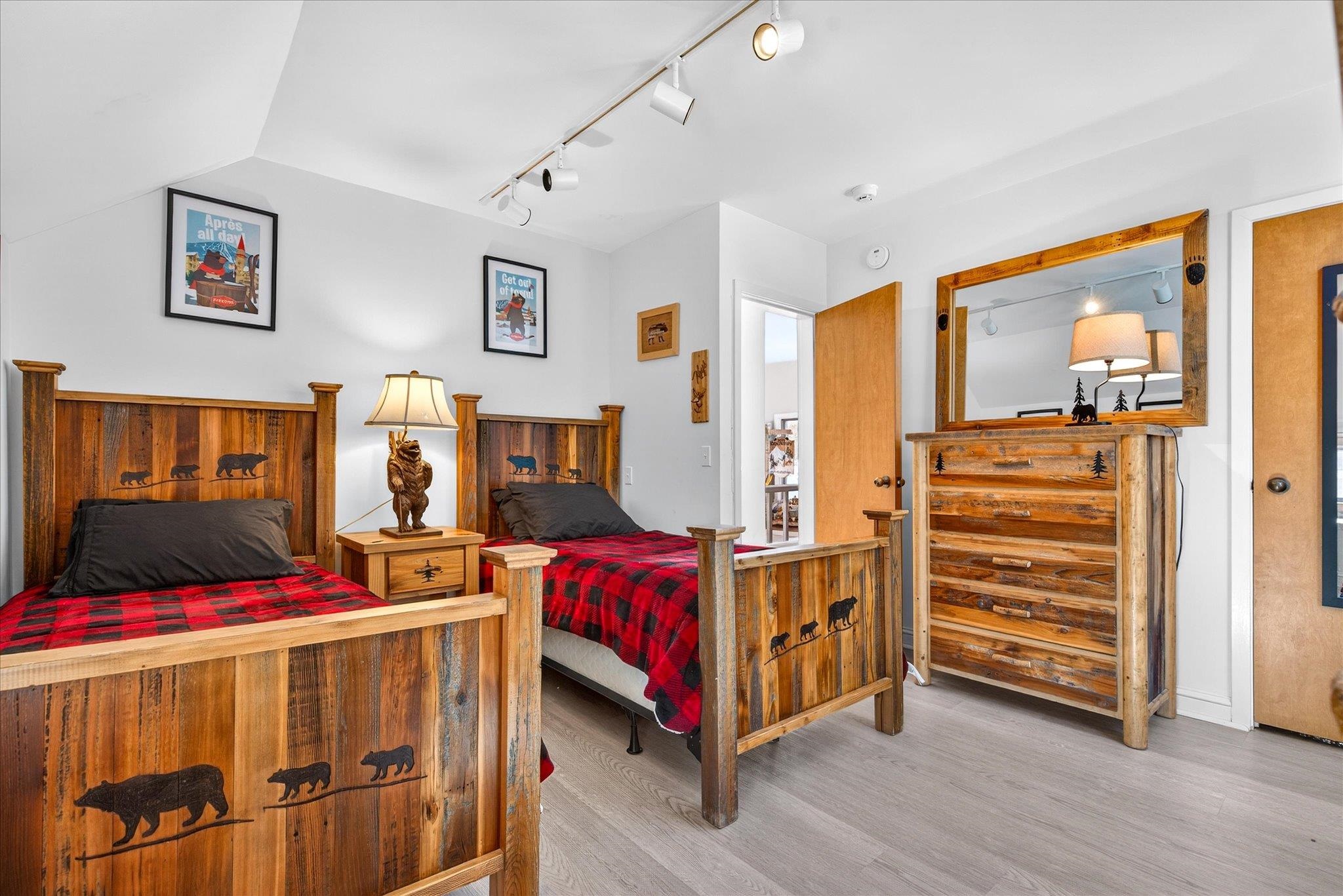 E1 Rock Ridge Road Winhall, VT 05340 - Photo 13 of 38