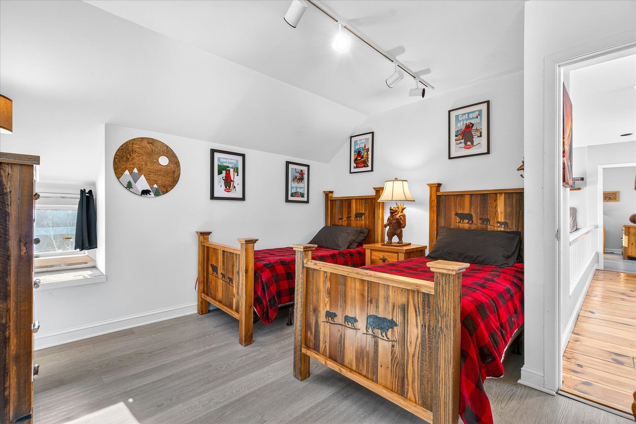 E1 Rock Ridge Road Winhall, VT 05340 - Photo 15 of 38