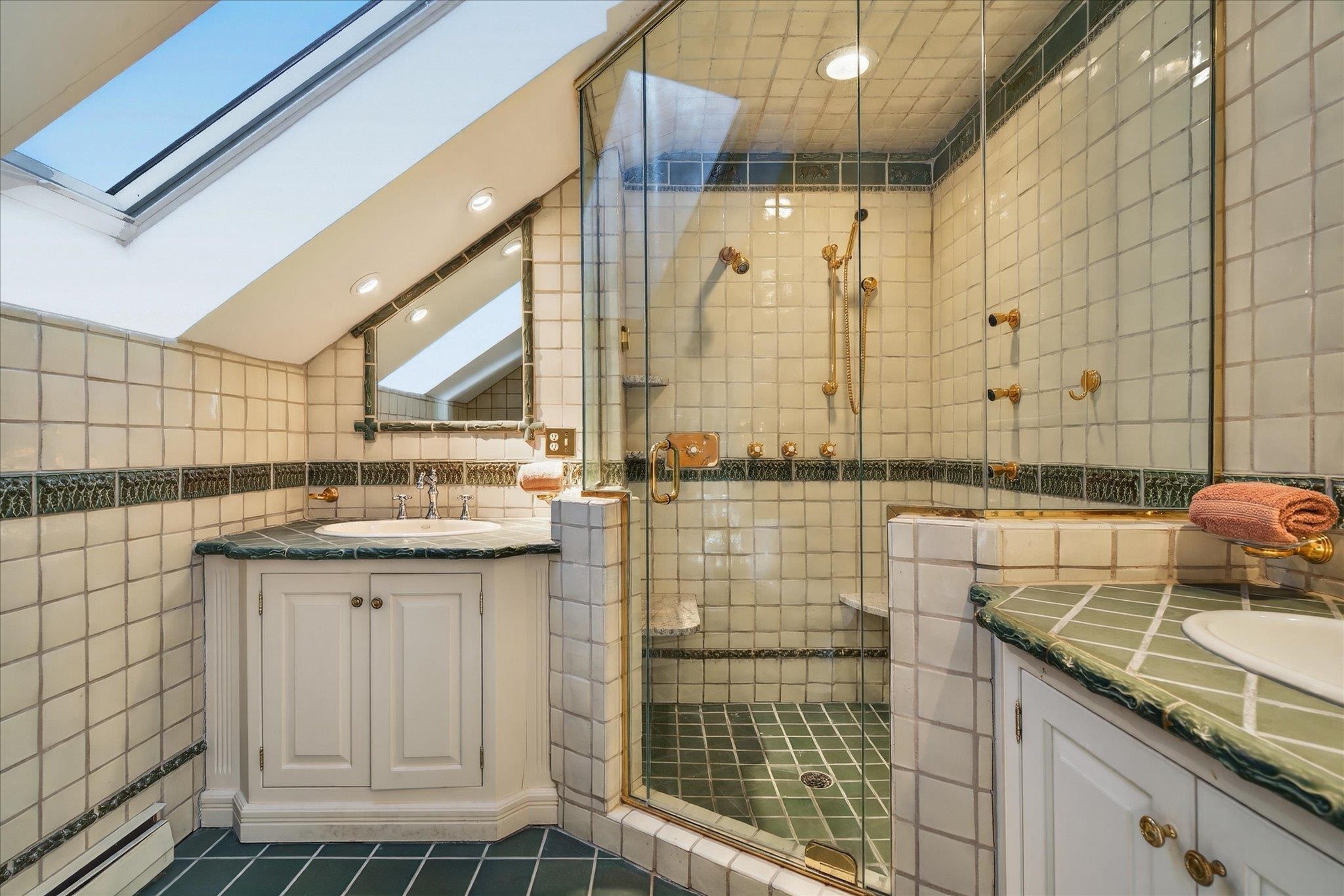 E1 Rock Ridge Road Winhall, VT 05340 - Photo 19 of 38