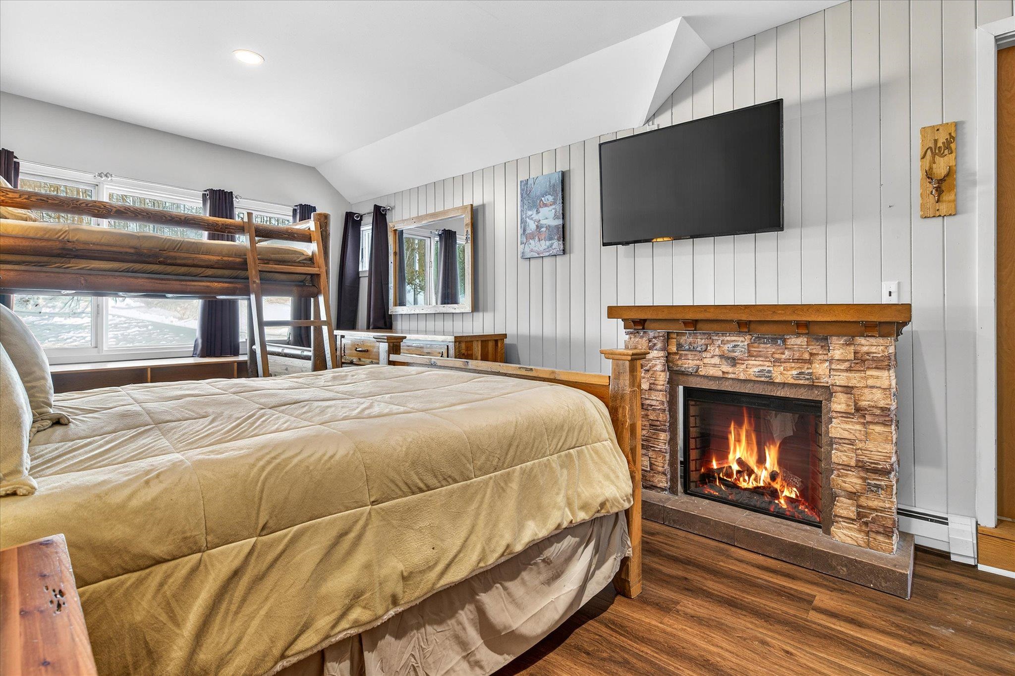 E1 Rock Ridge Road Winhall, VT 05340 - Photo 25 of 38