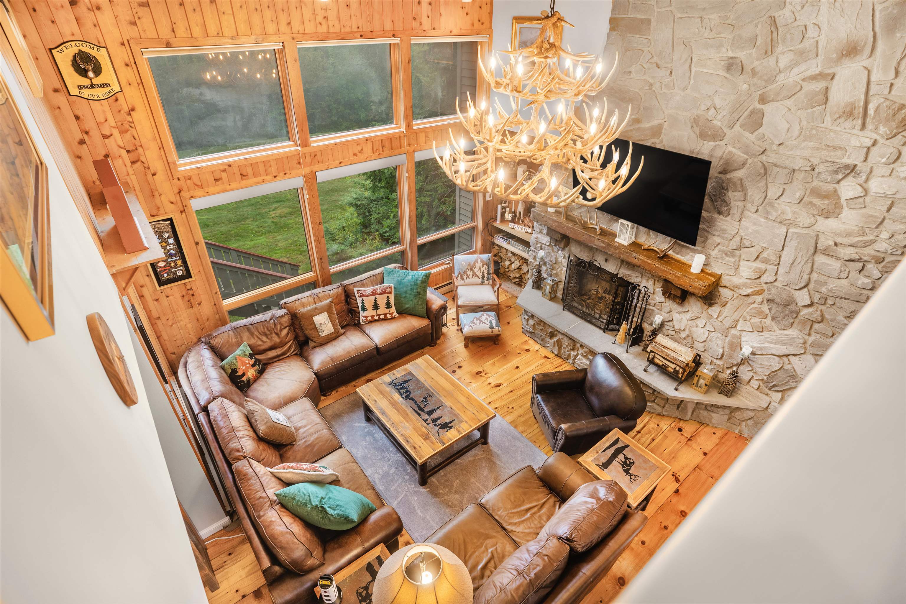 E1 Rock Ridge Road Winhall, VT 05340 - Photo 3 of 40