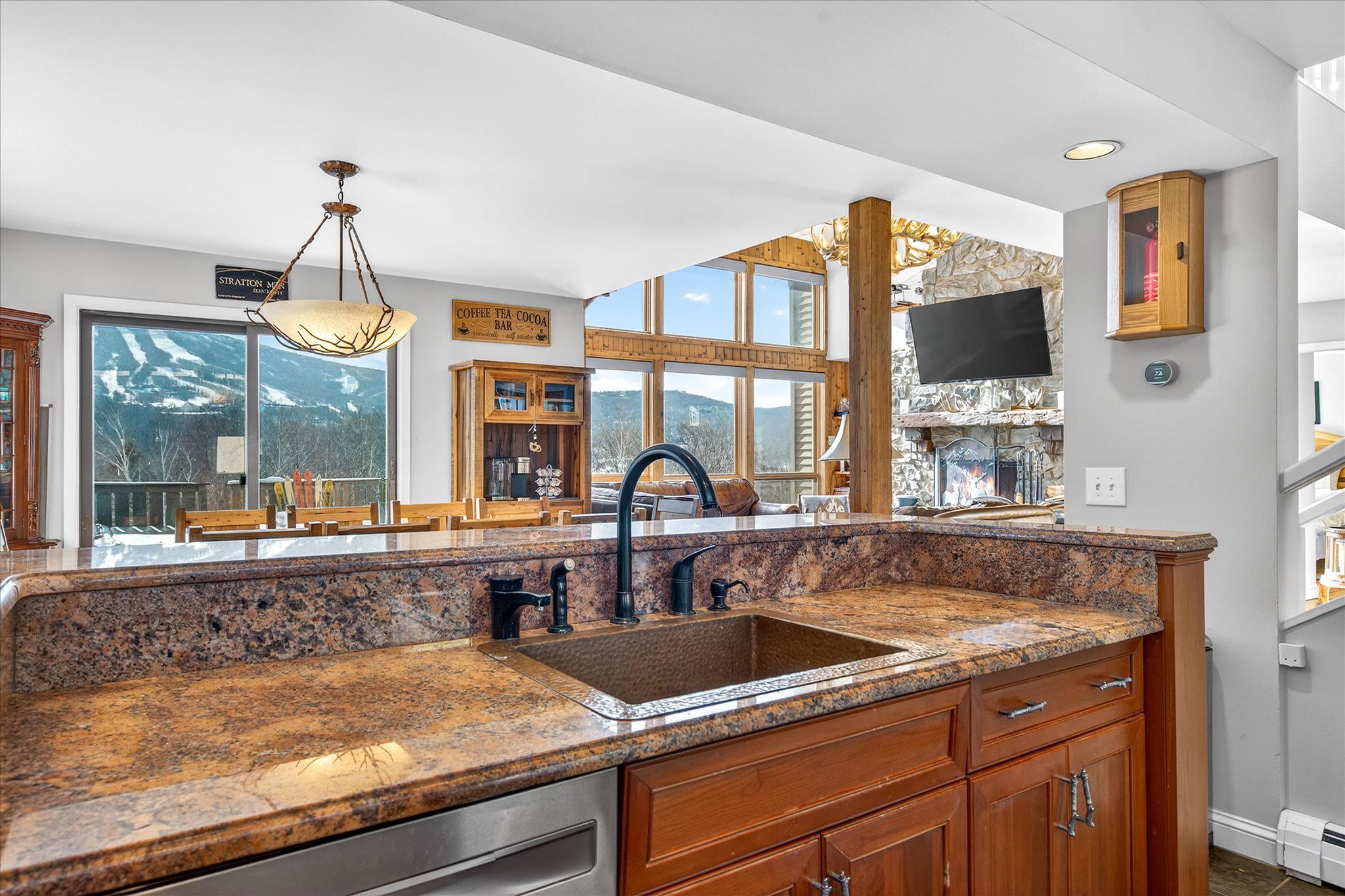 E1 Rock Ridge Road Winhall, VT 05340 - Photo 8 of 38