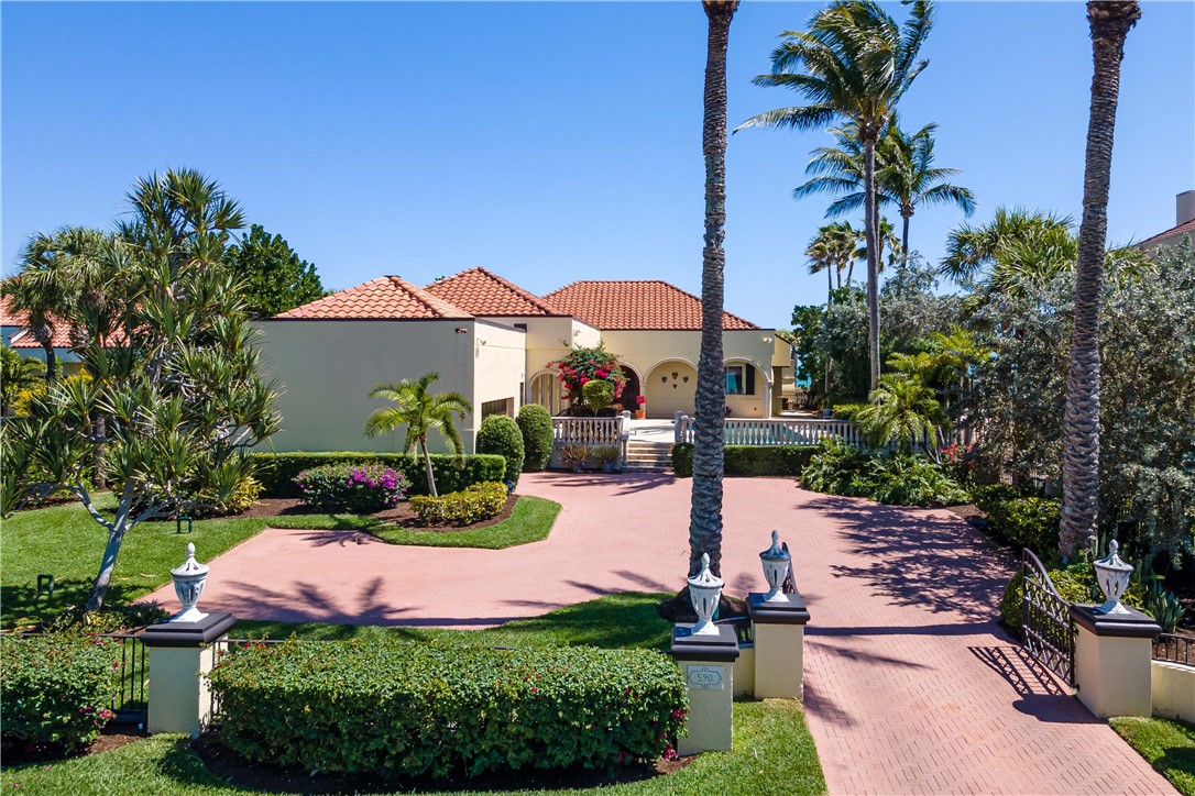 590 Reef Road Vero Beach, FL 32963 - Photo 2 of 36 Gallery Image 2