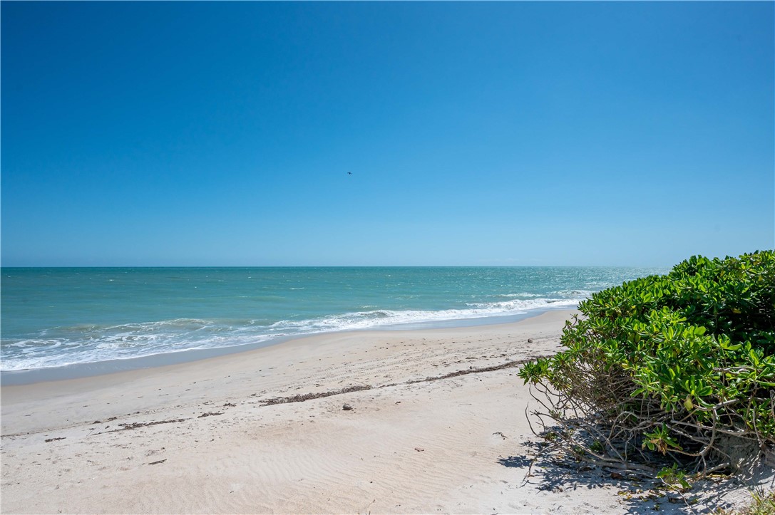 590 Reef Road Vero Beach, FL 32963 - Photo 35 of 36 Gallery Image 35