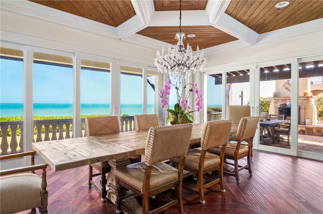 590 Reef Road Vero Beach, FL 32963 - Photo 7 of 36 Gallery Image 7