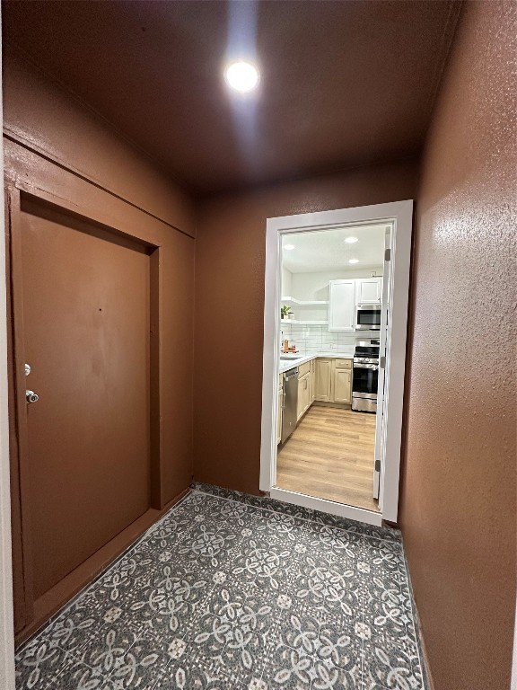 726 Banton Street Channelview, TX 77530 - Photo 27 of 30 a view of a hallway