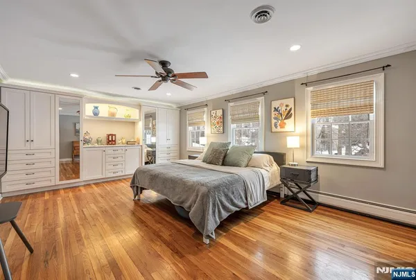 $1,375,000 | 16 Dimas Court, Harrington Park, NJ 07640