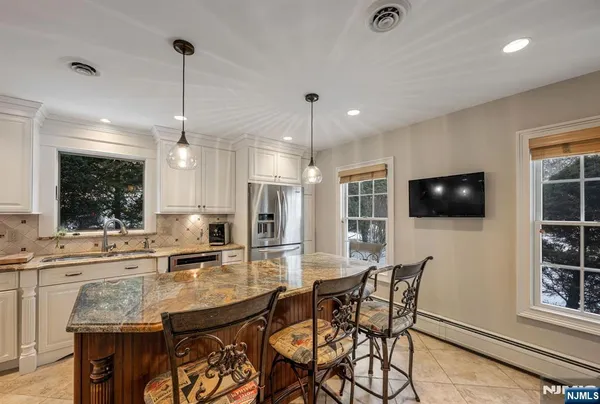 $1,375,000 | 16 Dimas Court, Harrington Park, NJ 07640
