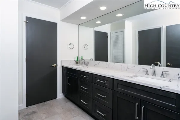 $1,595,000 | 1968 Main Street, Unit 21, Blowing Rock, NC 28605