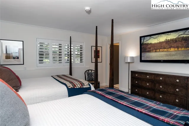 $1,595,000 | 1968 Main Street, Unit 21, Blowing Rock, NC 28605