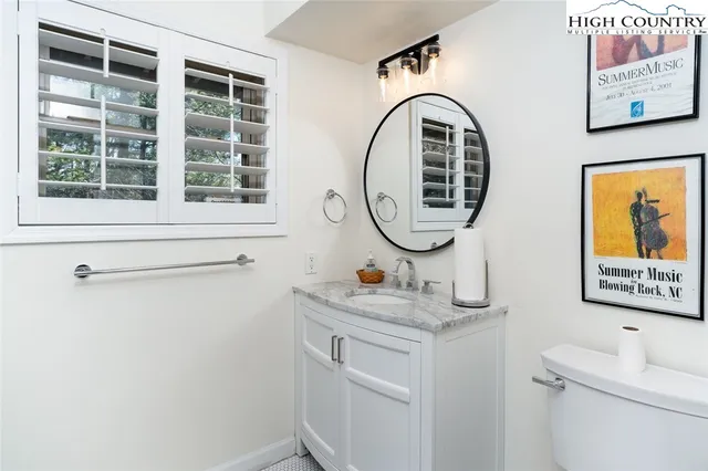 $1,595,000 | 1968 Main Street, Unit 21, Blowing Rock, NC 28605