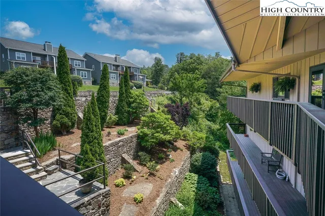 $1,595,000 | 1968 Main Street, Unit 21, Blowing Rock, NC 28605