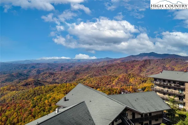 $1,595,000 | 1968 Main Street, Unit 21, Blowing Rock, NC 28605
