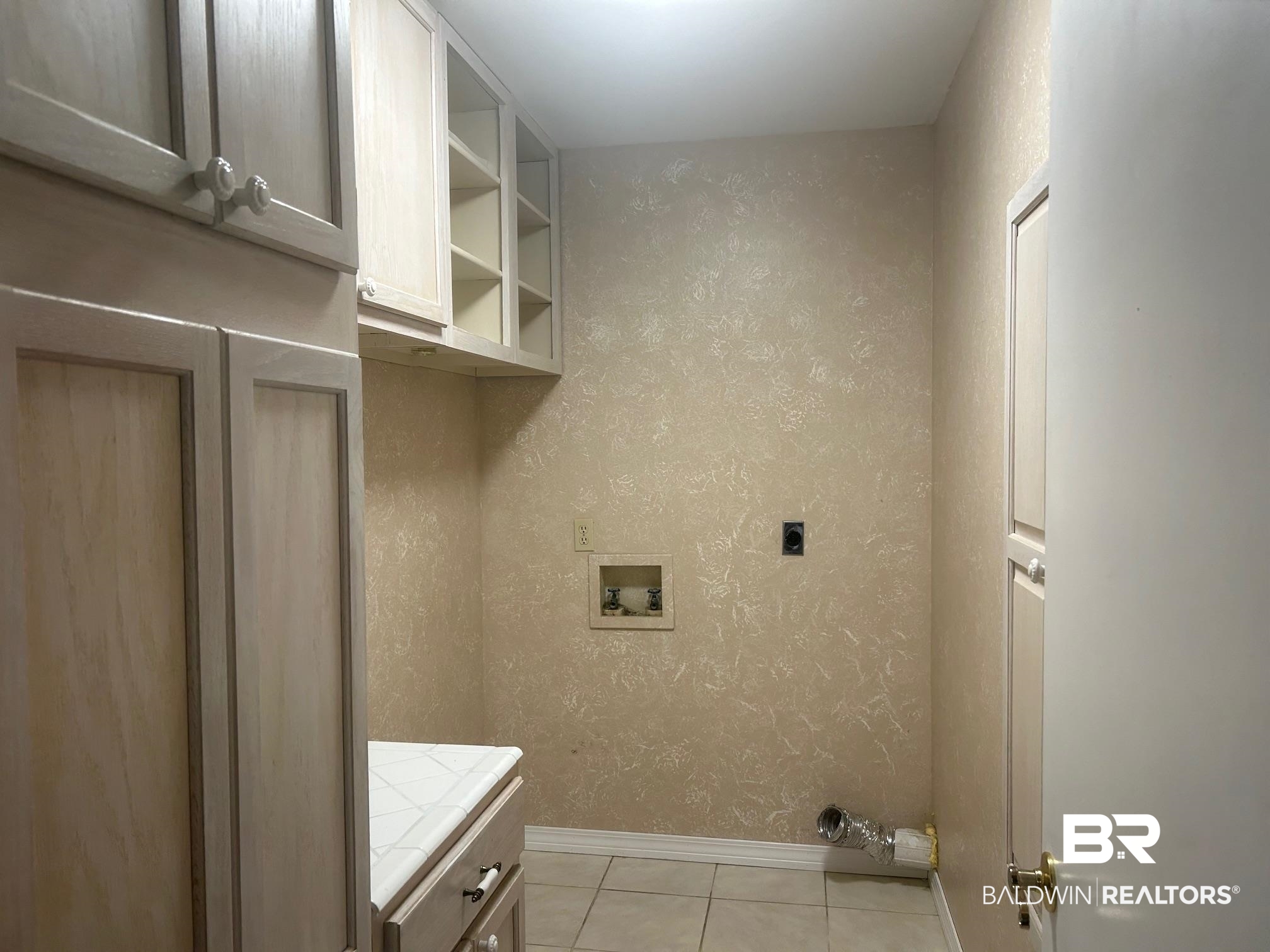 15465 Daugherty Road Foley, AL 36535 - Photo 17 of 17 Laundry Room