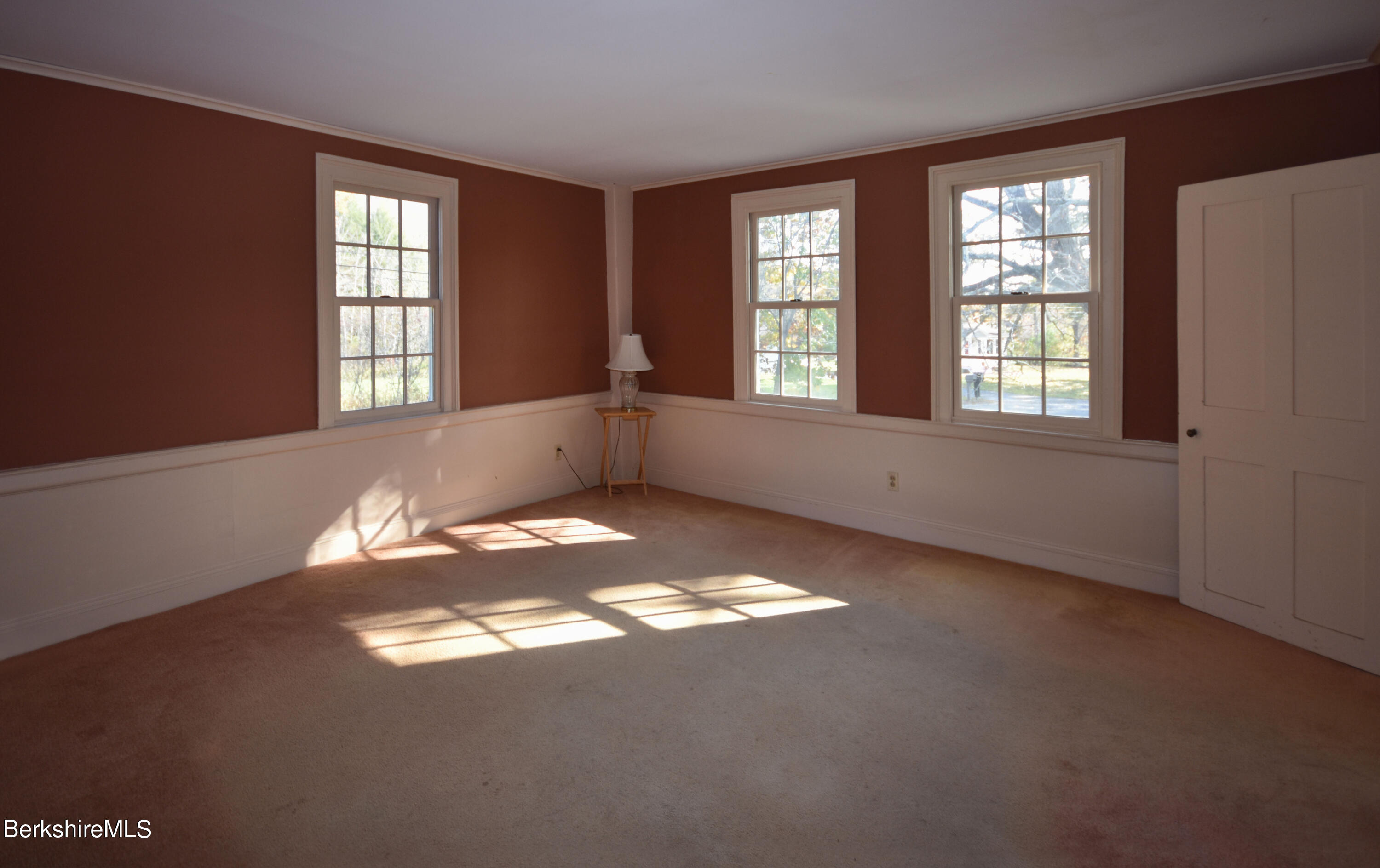 61 Nash Road Cummington, MA 01026 - Photo 8 of 63 Living Room