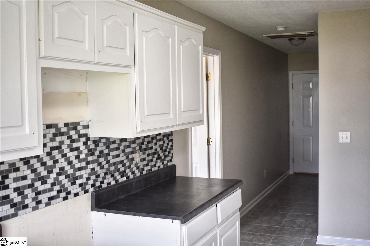 1177 Holly Springs Road Lyman, SC 29365 - Photo 10 of 12