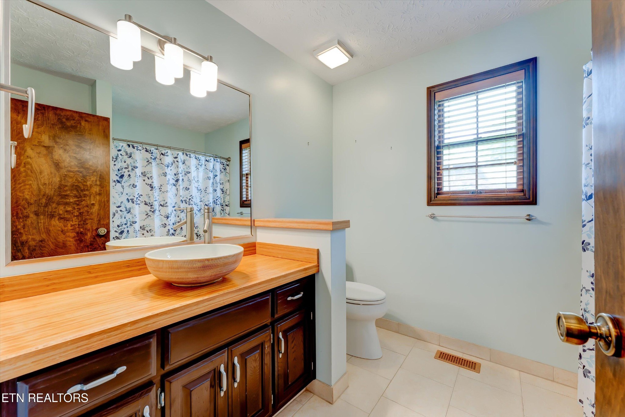 113 Lakeview Place Clinton, TN 37716 - Photo 22 of 51 Gallery Image 22