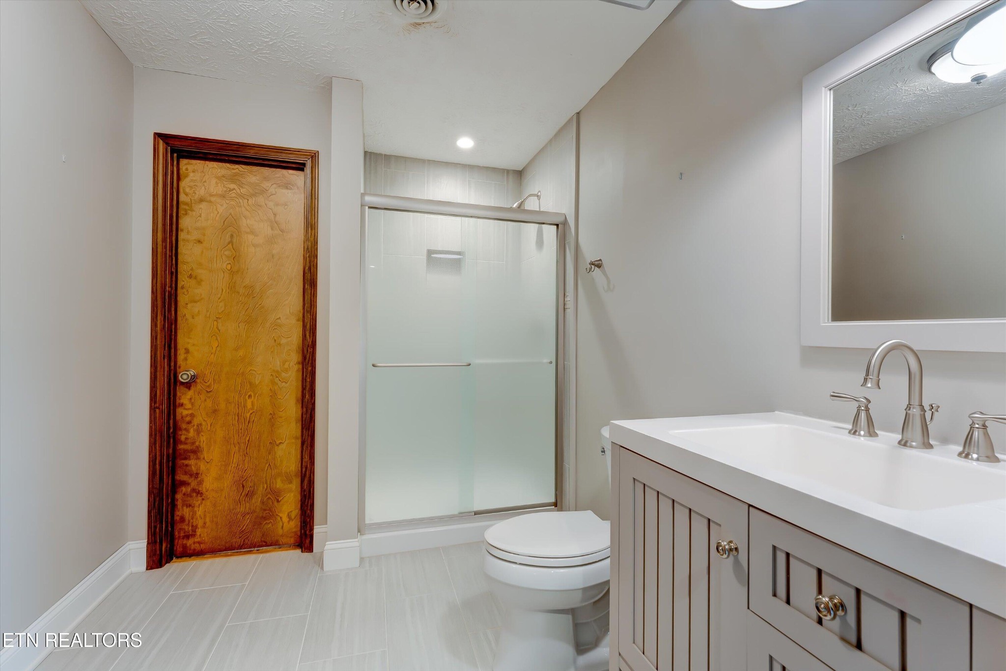 113 Lakeview Place Clinton, TN 37716 - Photo 32 of 51 Gallery Image 32