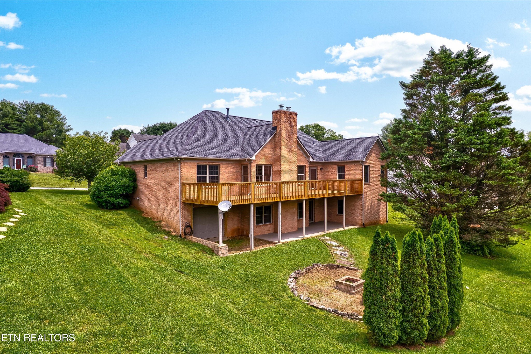 113 Lakeview Place Clinton, TN 37716 - Photo 36 of 51 Gallery Image 36