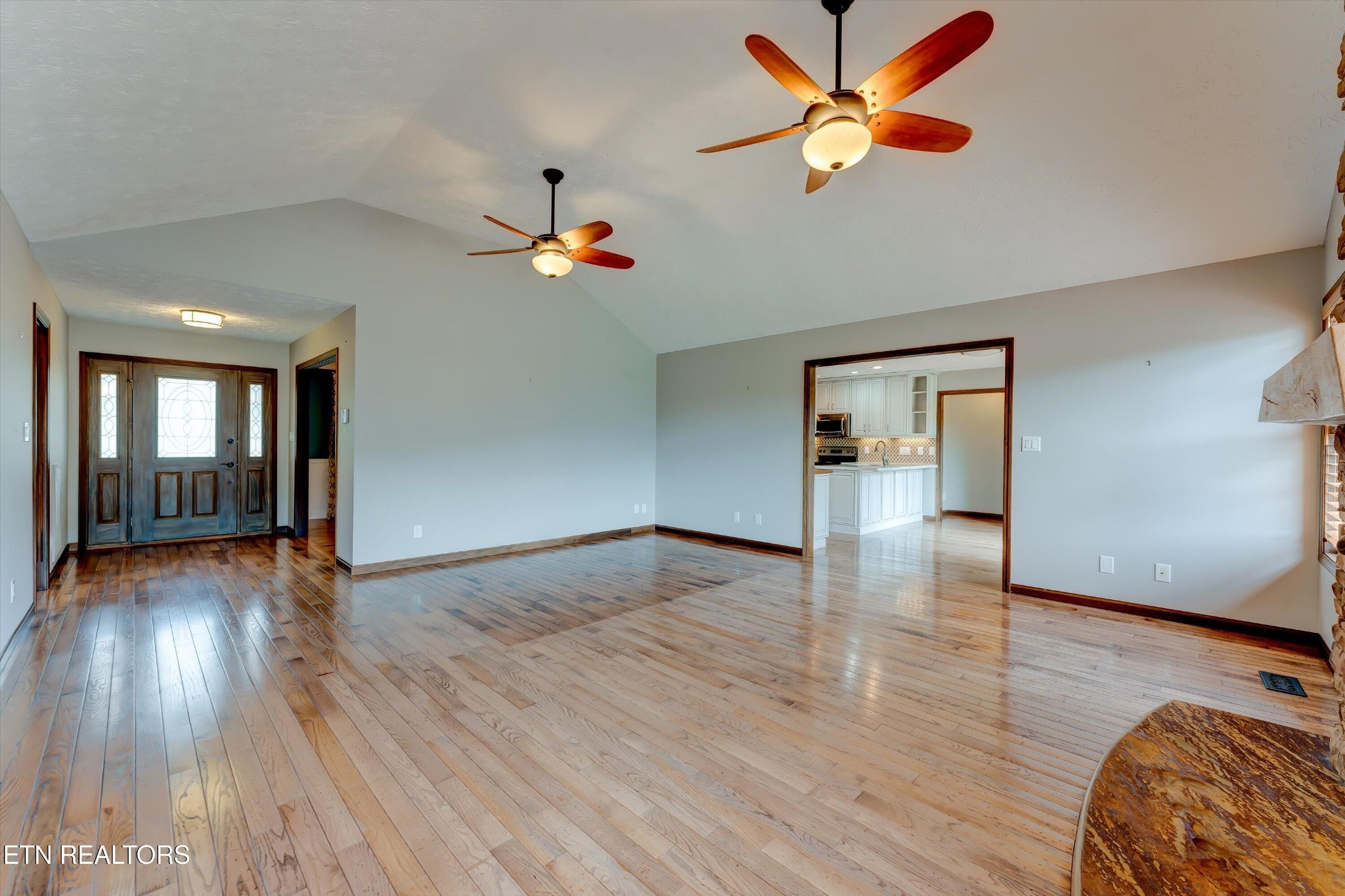 113 Lakeview Place Clinton, TN 37716 - Photo 9 of 51 Gallery Image 9