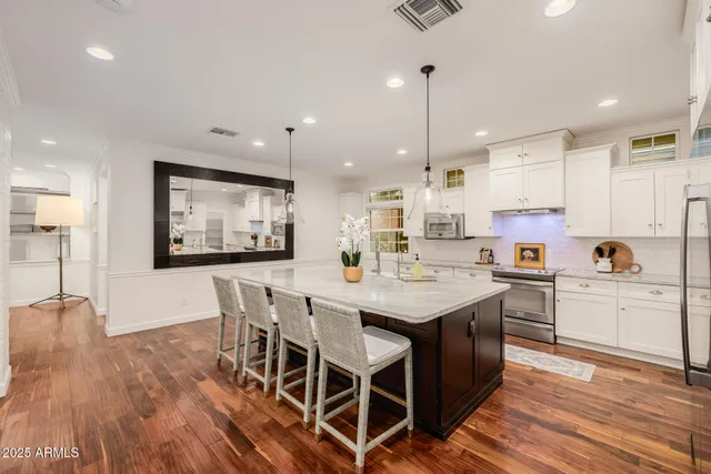 $2,249,900 | 4021 East Glenrosa Avenue, Phoenix, AZ 85018