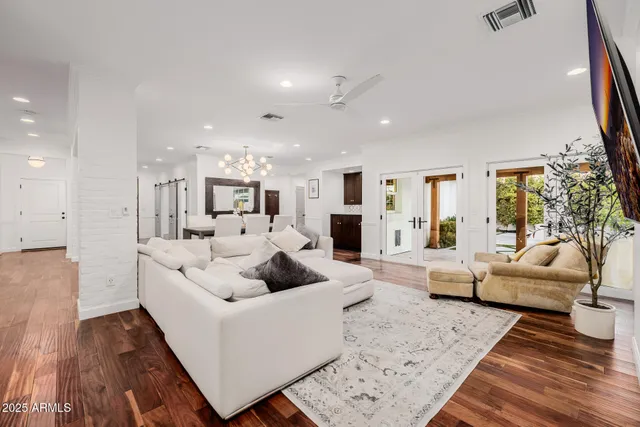 $2,249,900 | 4021 East Glenrosa Avenue, Phoenix, AZ 85018