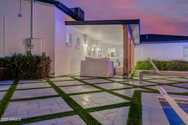 $2,249,900 | 4021 East Glenrosa Avenue, Phoenix, AZ 85018