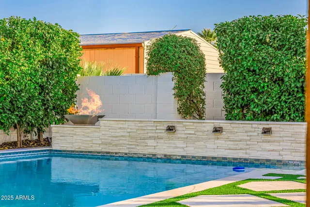 $2,249,900 | 4021 East Glenrosa Avenue, Phoenix, AZ 85018