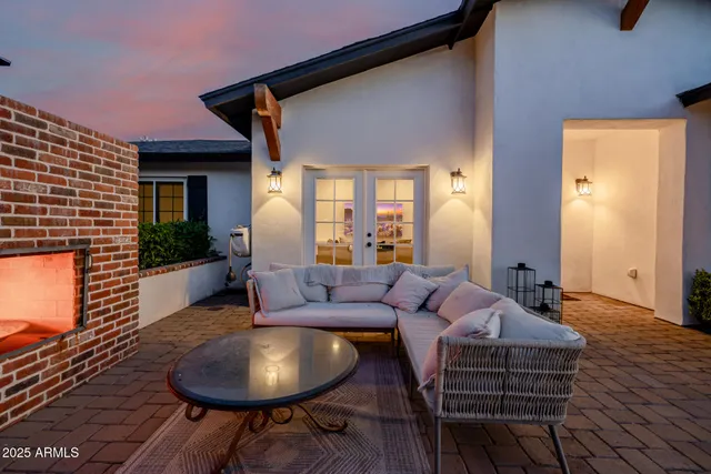 $2,249,900 | 4021 East Glenrosa Avenue, Phoenix, AZ 85018