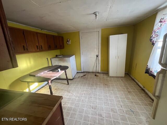 539 Carroll Hollow Road Clinton, TN 37716 - Photo 6 of 10 11