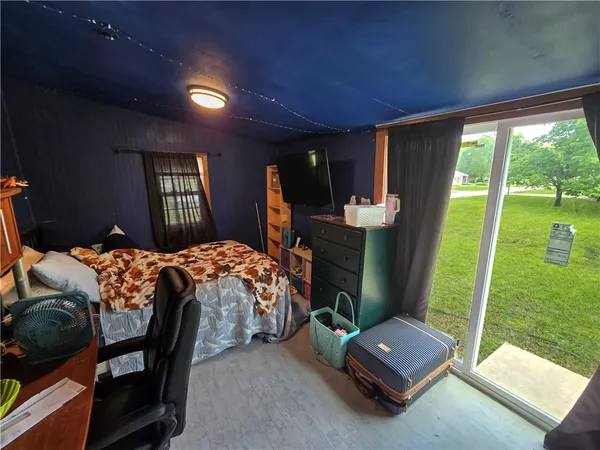 $319,000 | 209 West 6th Street, Knob Noster, MO 65336