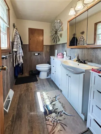 $319,000 | 209 West 6th Street, Knob Noster, MO 65336