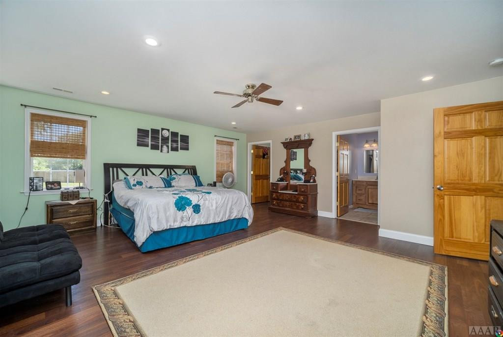 102 South Marshall Road Shawboro, NC 27973 - Photo 31 of 46 Master bedroom view 3