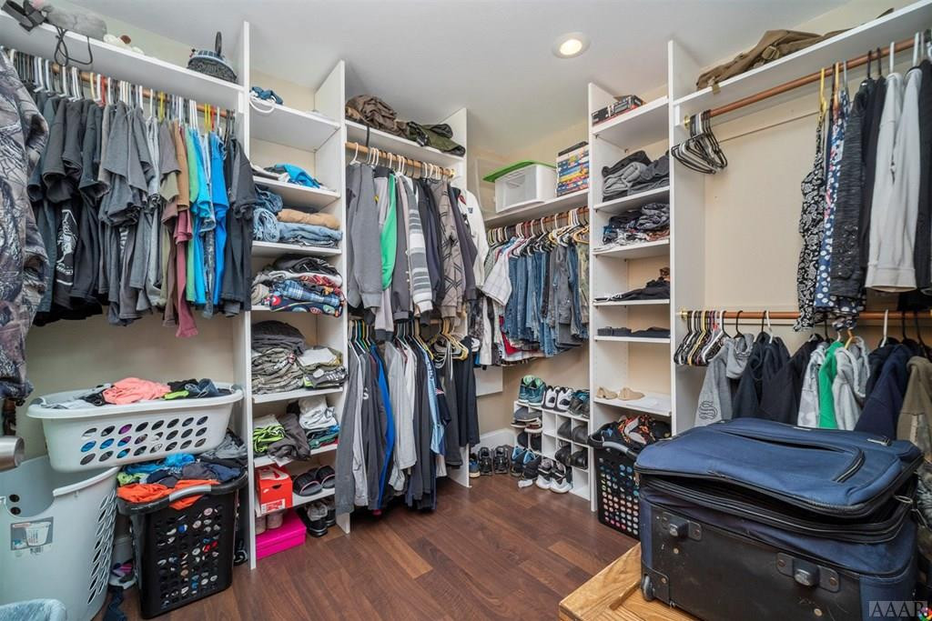 102 South Marshall Road Shawboro, NC 27973 - Photo 34 of 46 Master walk in closet