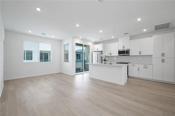 $2,800 | 3651 East Jacobson Paseo, Unit 3, Ontario, CA 91761