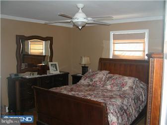 1105 Harriett Road Huntingdon Valley, PA 19006 - Photo 8 of 12 Bedroom - Main