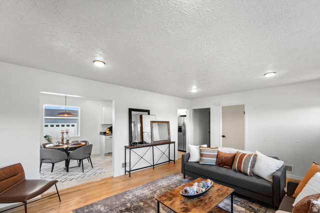 343 East 6990th Street South Midvale, UT 84047 - Photo 7 of 45