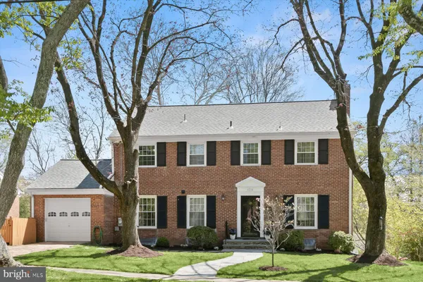 $1,275,000 | 6216 Hollins Drive, Bethesda, MD 20817