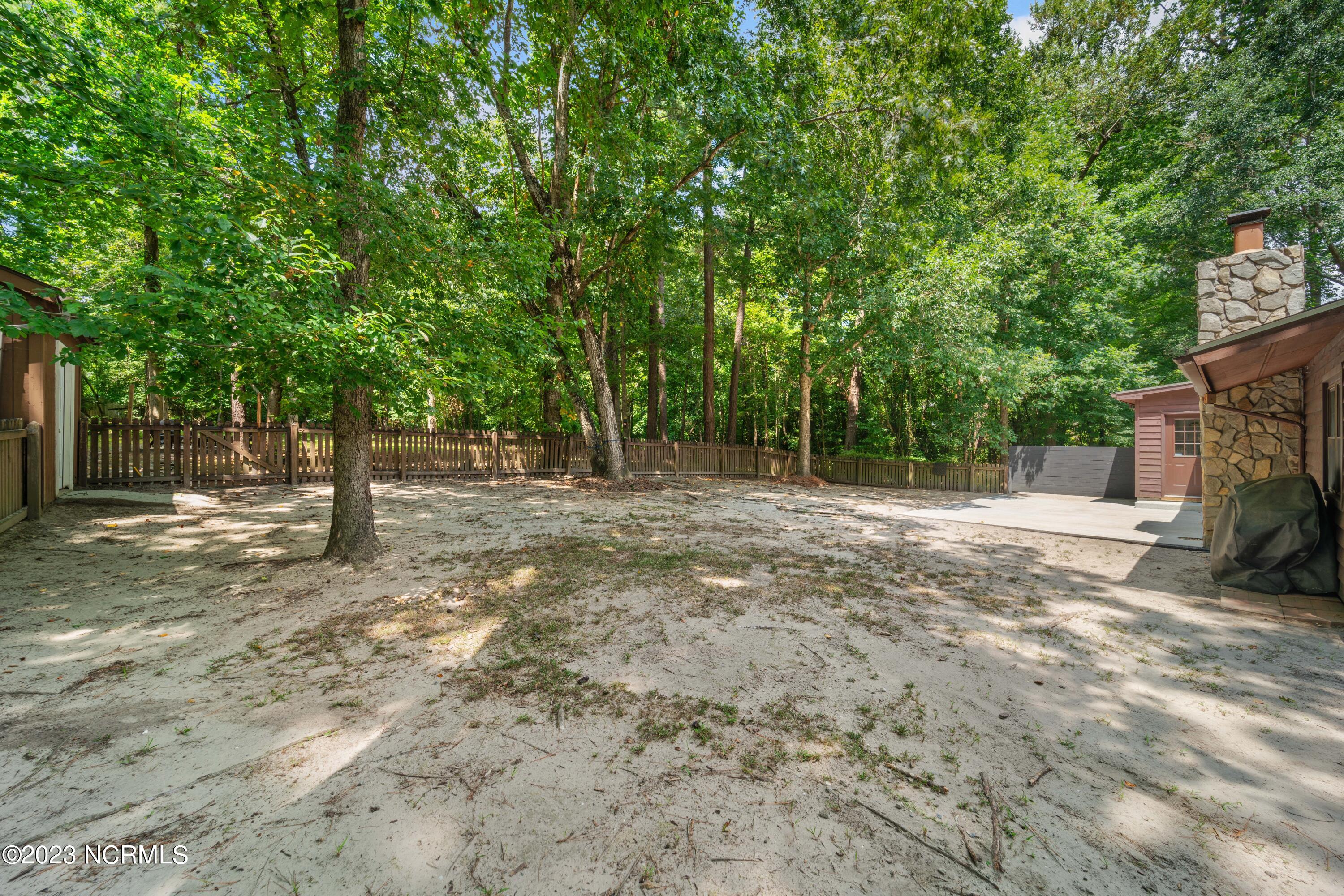 101 Riverbend Road Jacksonville, NC 28540 - Photo 12 of 70 DSC04835