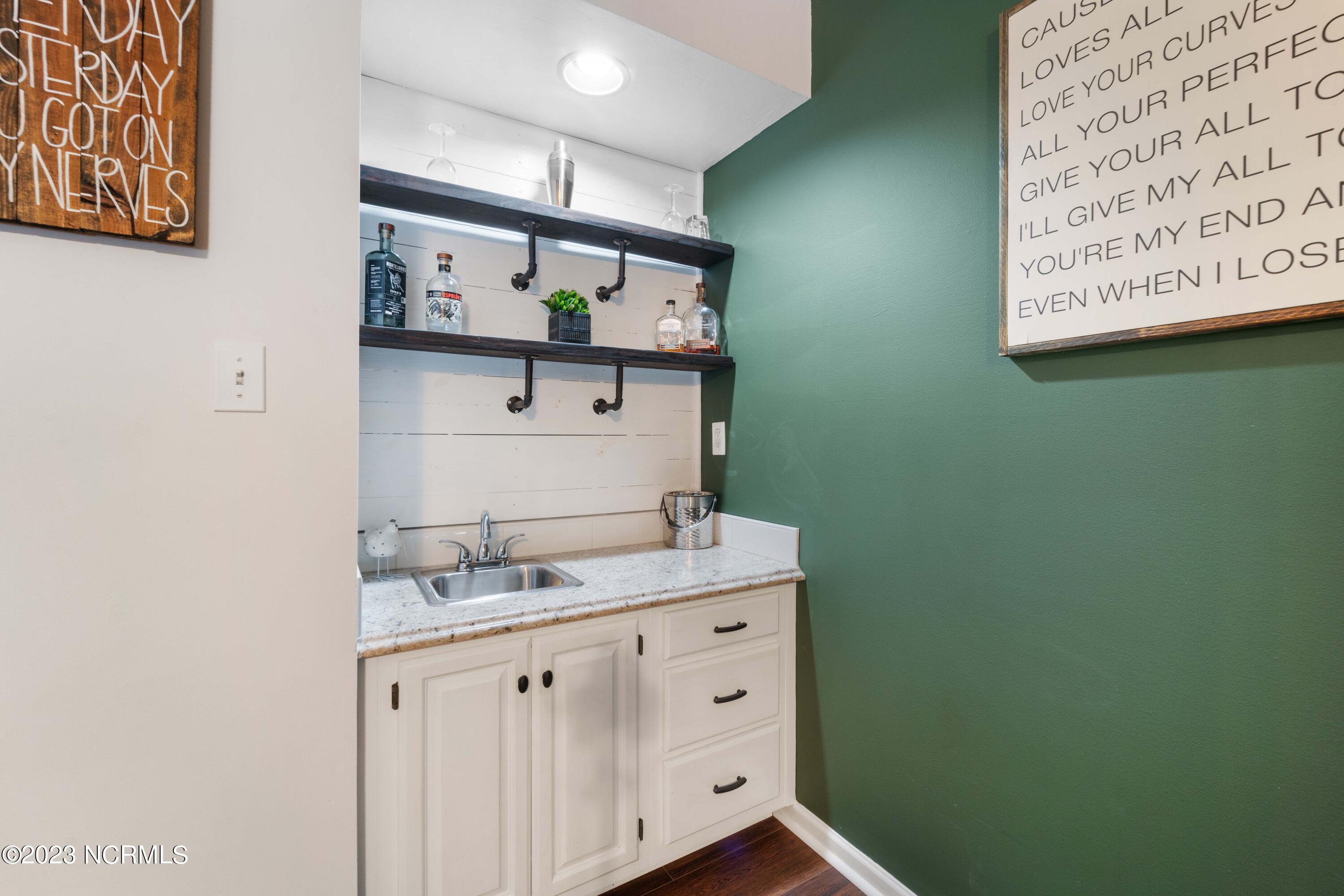 101 Riverbend Road Jacksonville, NC 28540 - Photo 30 of 70 DSC05001