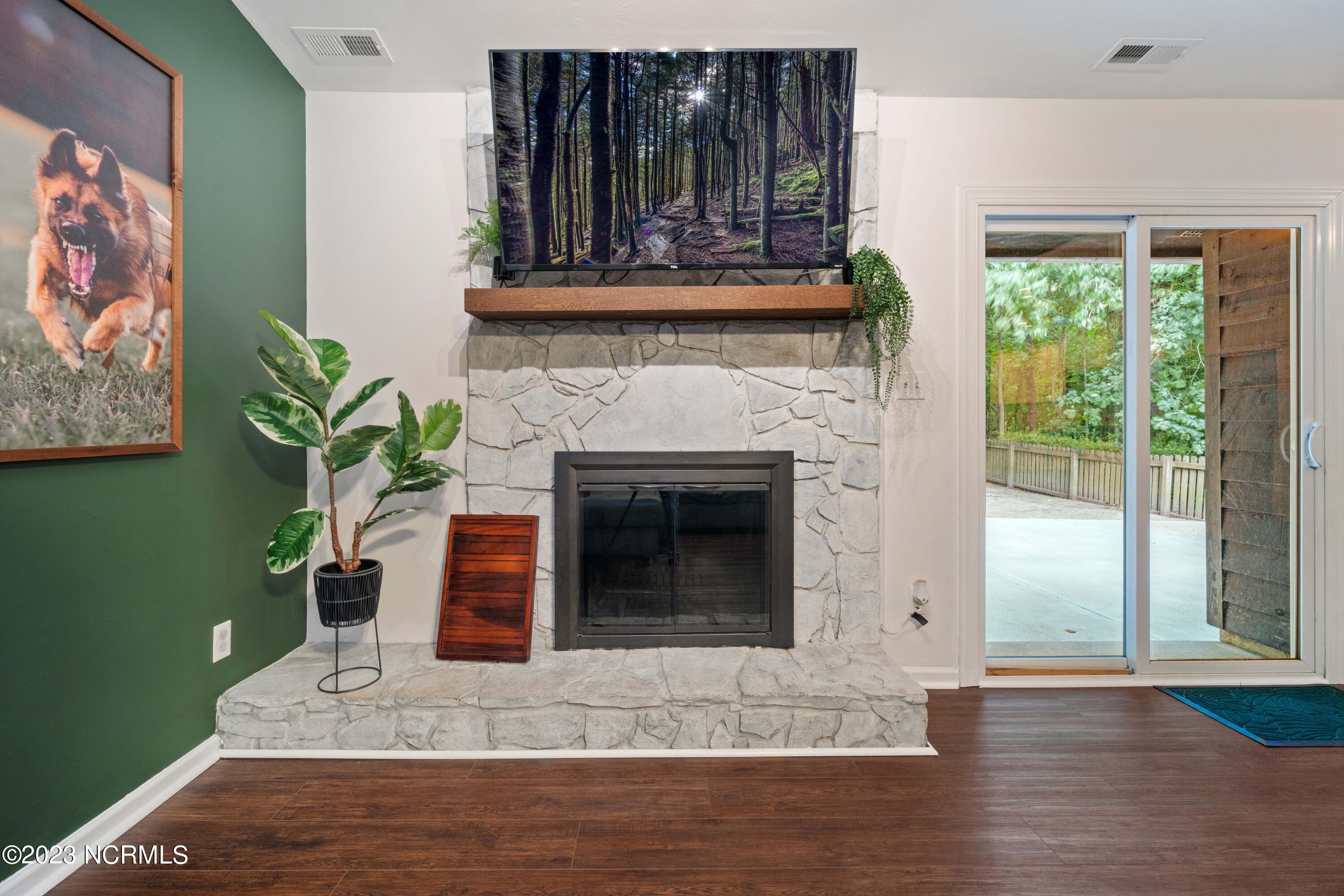 101 Riverbend Road Jacksonville, NC 28540 - Photo 37 of 70 DSC05043