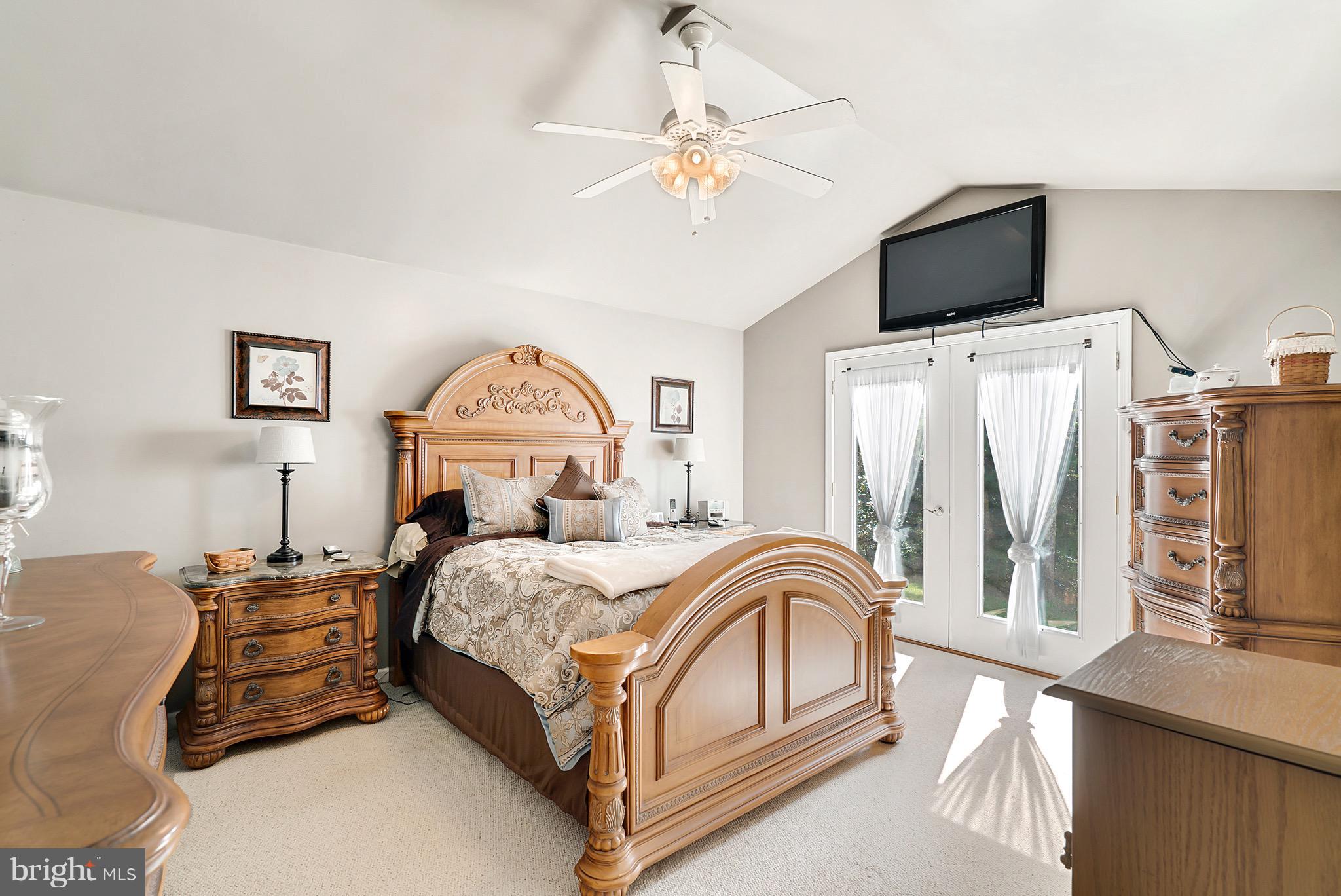 11178 Spring Hollow Lane Rixeyville, VA 22737 - Photo 18 of 30 Vaulted ceiling