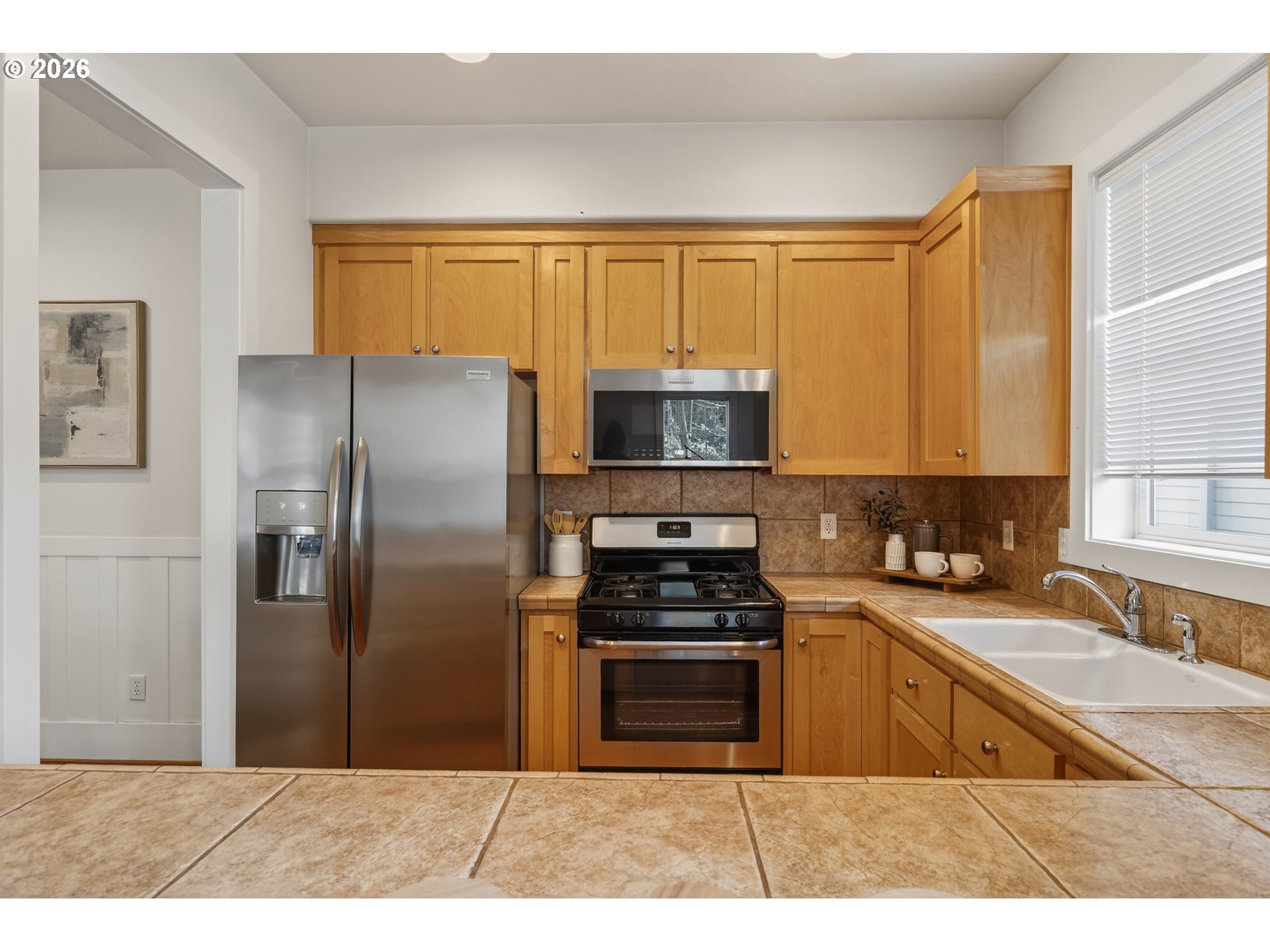 7856 Southwest 31st Avenue, Unit 7 Portland, OR 97219 - Photo 15 of 37
