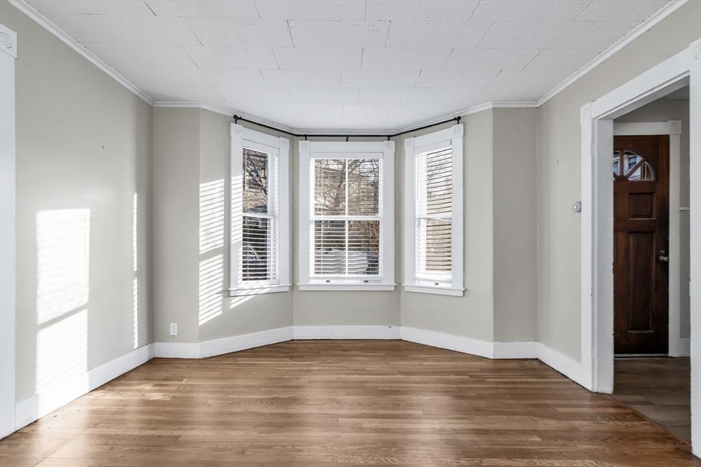 17 Pond Street Beverly, MA 01915 - Photo 12 of 20