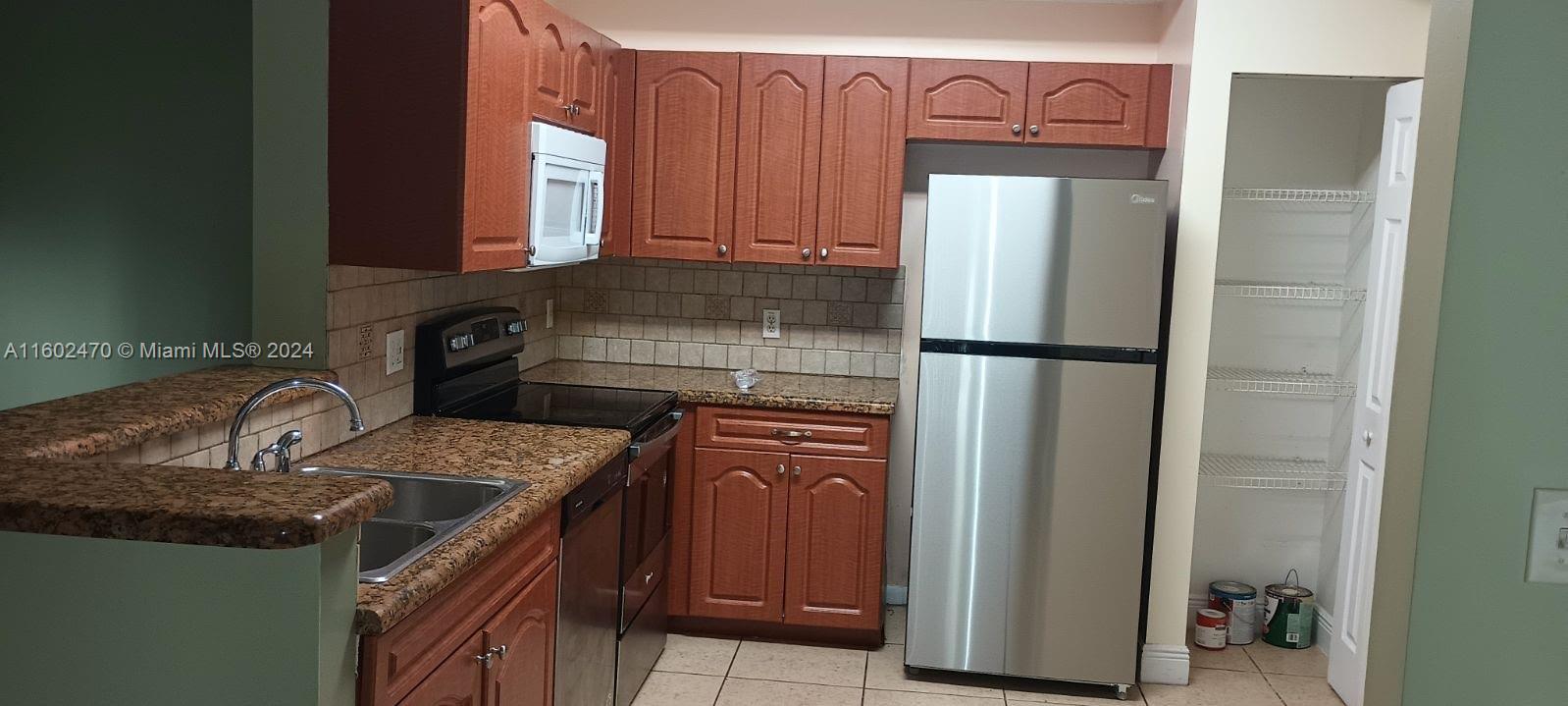 6952 Southwest 39th St Unit C107  