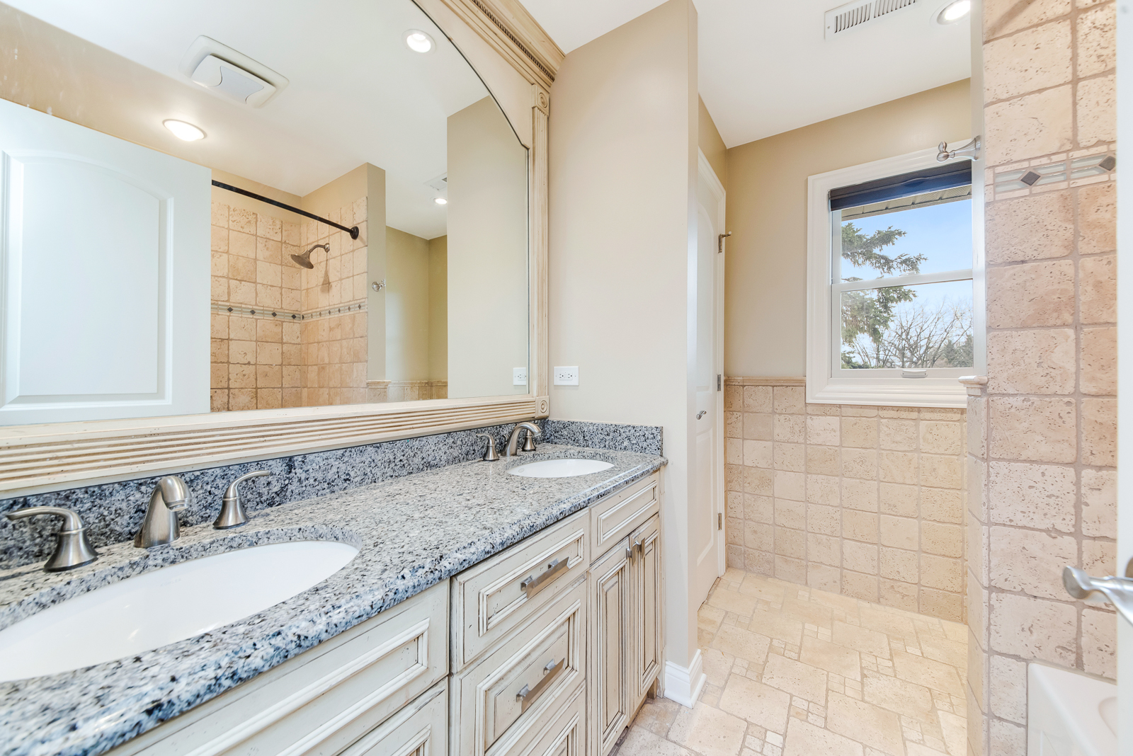 7 Sorrel Lemont, IL 60439 - Photo 20 of 36 a bathroom with a granite countertop double vanity sink and a mirror